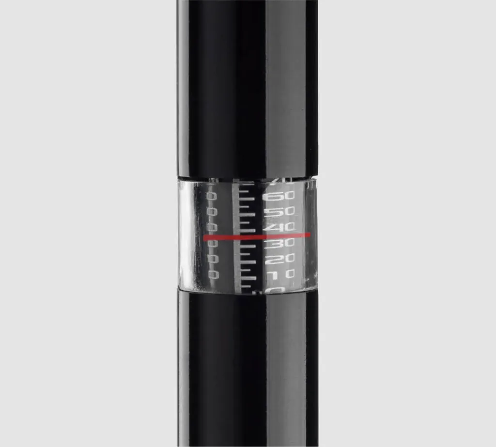 Airace Features In-line Precision Gauge Detail
