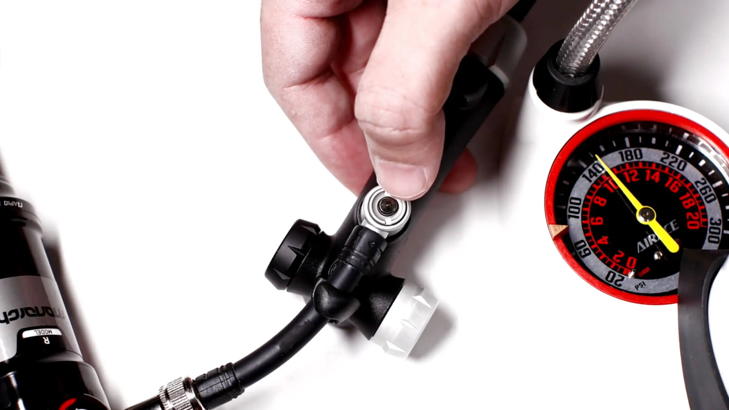 Airace Pump Heads ParallaxImage